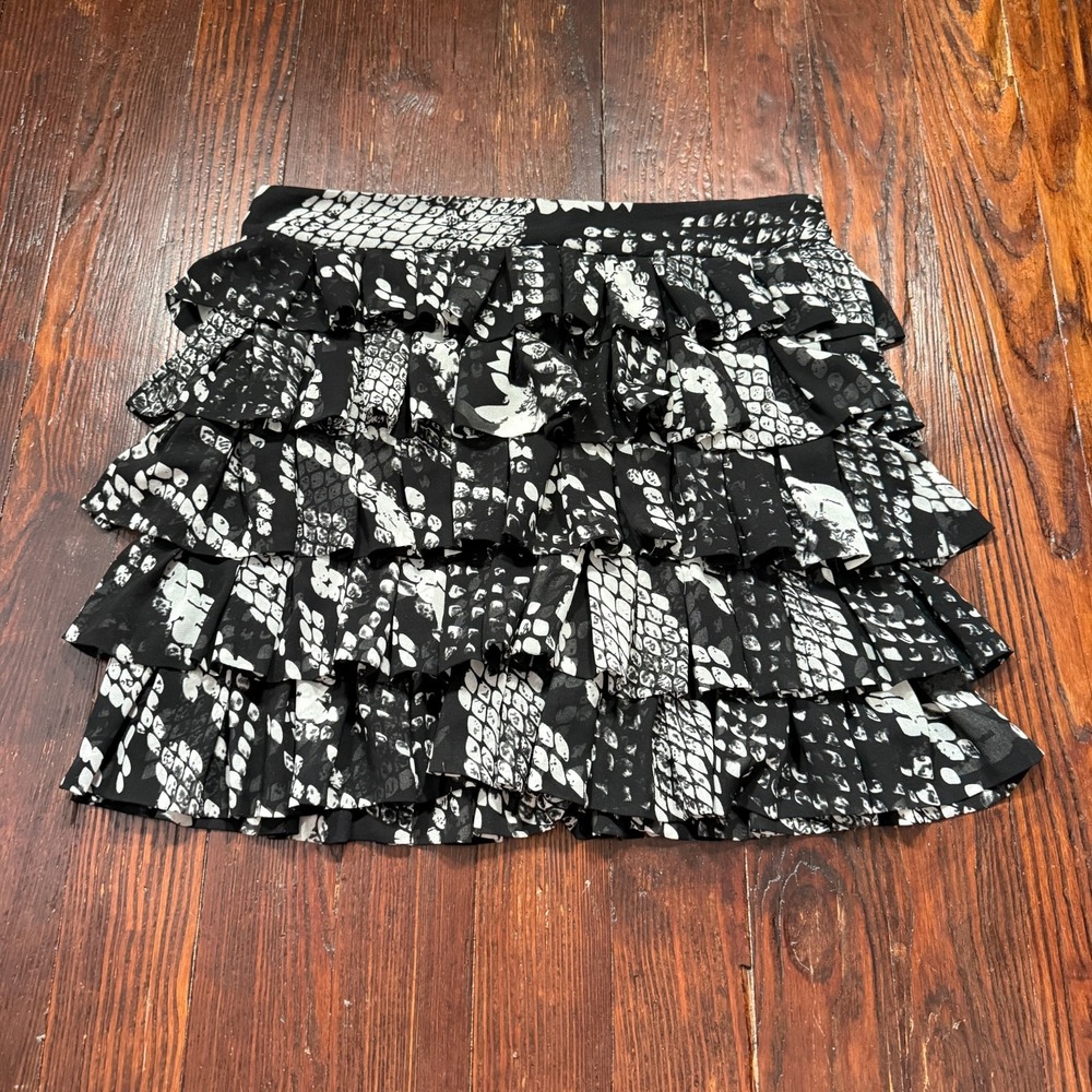 Nue Options Skirt Womens 12‎ Black White Floral Ruffled Mini Whimsy Goth